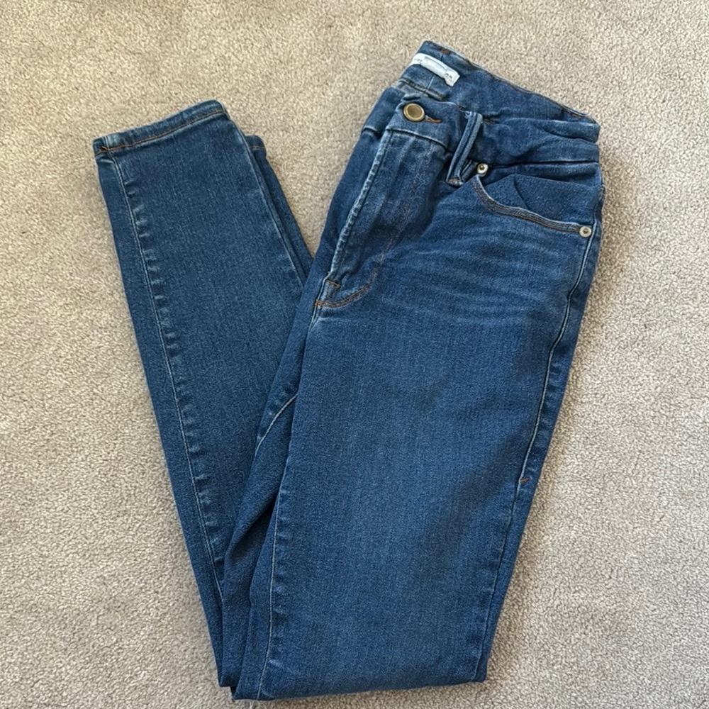 Good American Fits Everybody Skinny Jeans